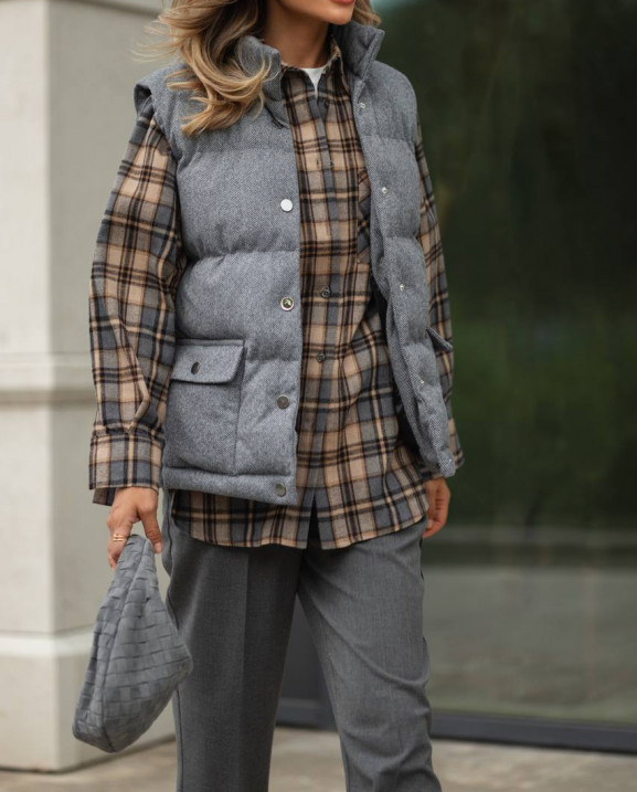 17/1 Жилетка пухова кашемірова на кнопках